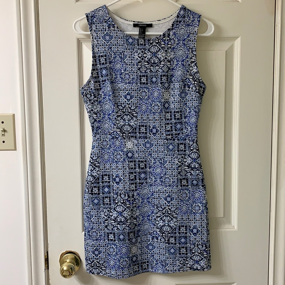 🌷3 for $25🌷Forever 21, US L (Fits Like US S), Blue & White Sleeveless Dress